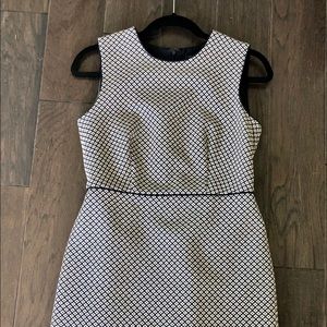 Ann Taylor dress, EUC - size 6P